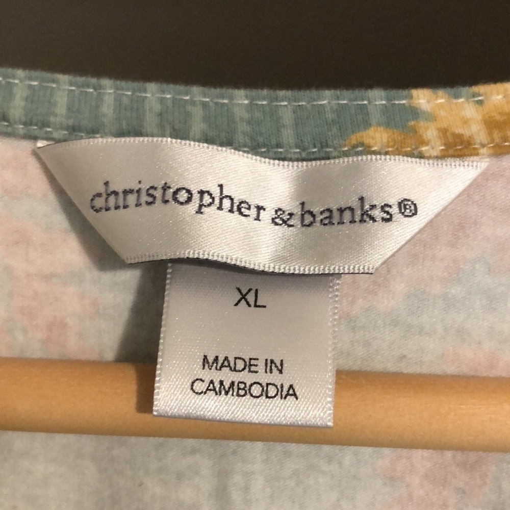Christopher & Banks Top Size XL - Picture 3 of 8
